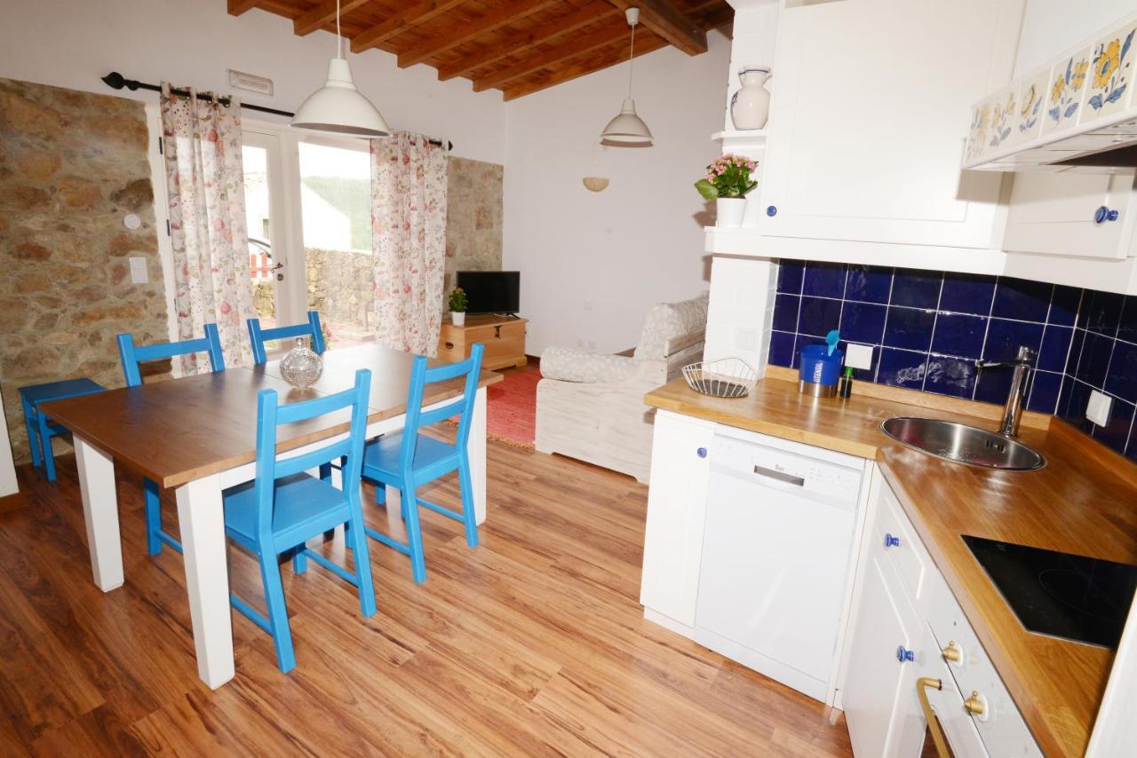 Casas Da Tia Alice - Casas De Campo Encantadoras Em Mafra Buitenkant foto